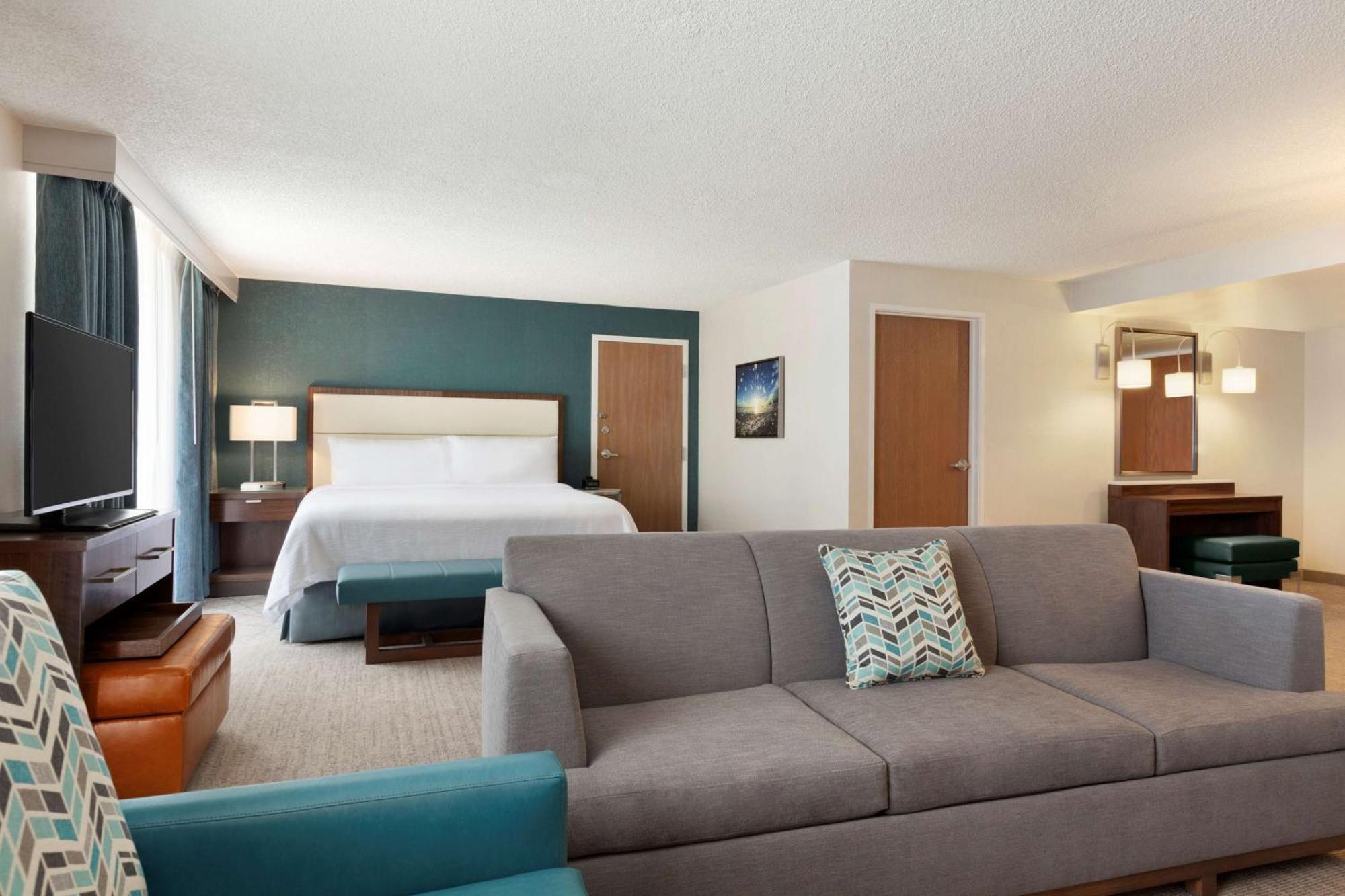 Embassy Suites San Luis Obispo Exterior photo